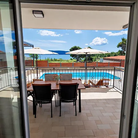 3d By The Sea With Pool And Included Breakfast Apartment Kastela