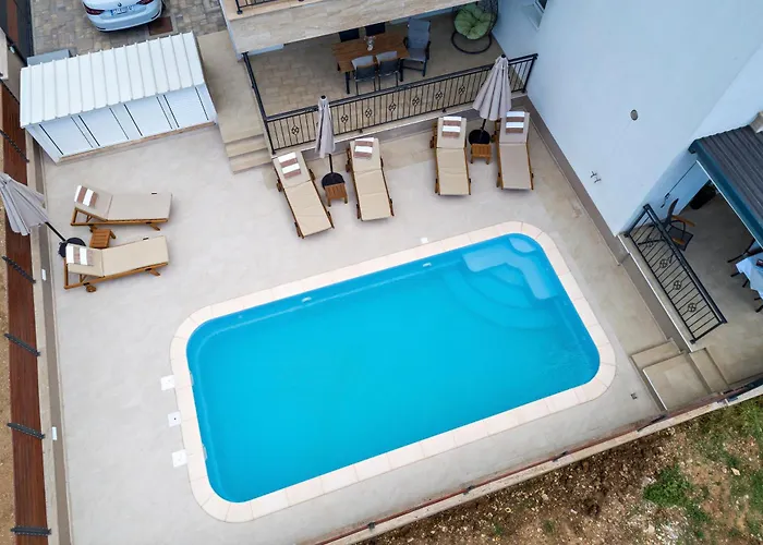 Appartamento Elegant House 3d By The Sea With Pool And Included Breakfast