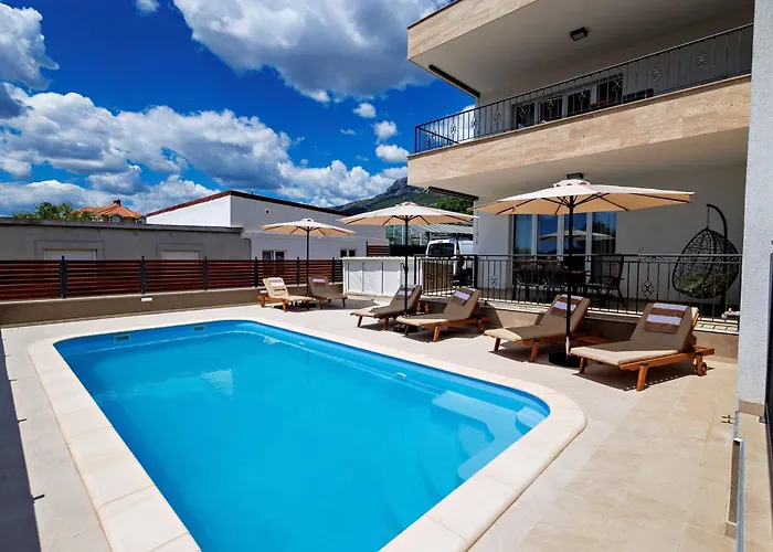 Elegant House 3d By The Sea With Pool And Included Breakfast Appartamento *