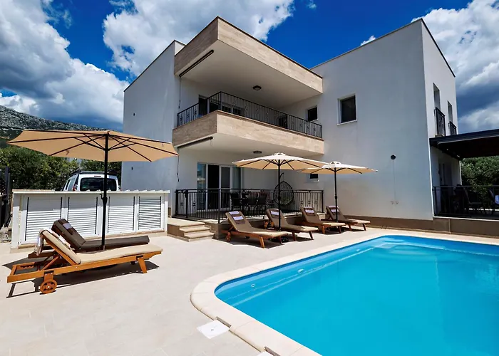 Elegant House 3d By The Sea With Pool And Included Breakfast Appartamento *