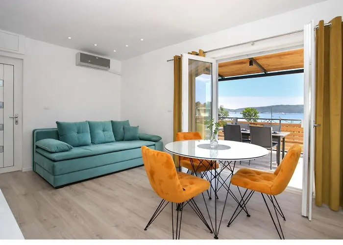 Elegant House 3d By The Sea With Pool And Included Breakfast Appartamento *